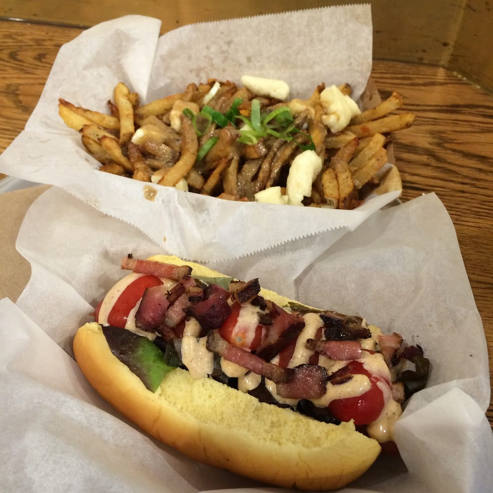 Franktuary 27 Photos & 14 Reviews Hot Dogs Downtown Pittsburgh