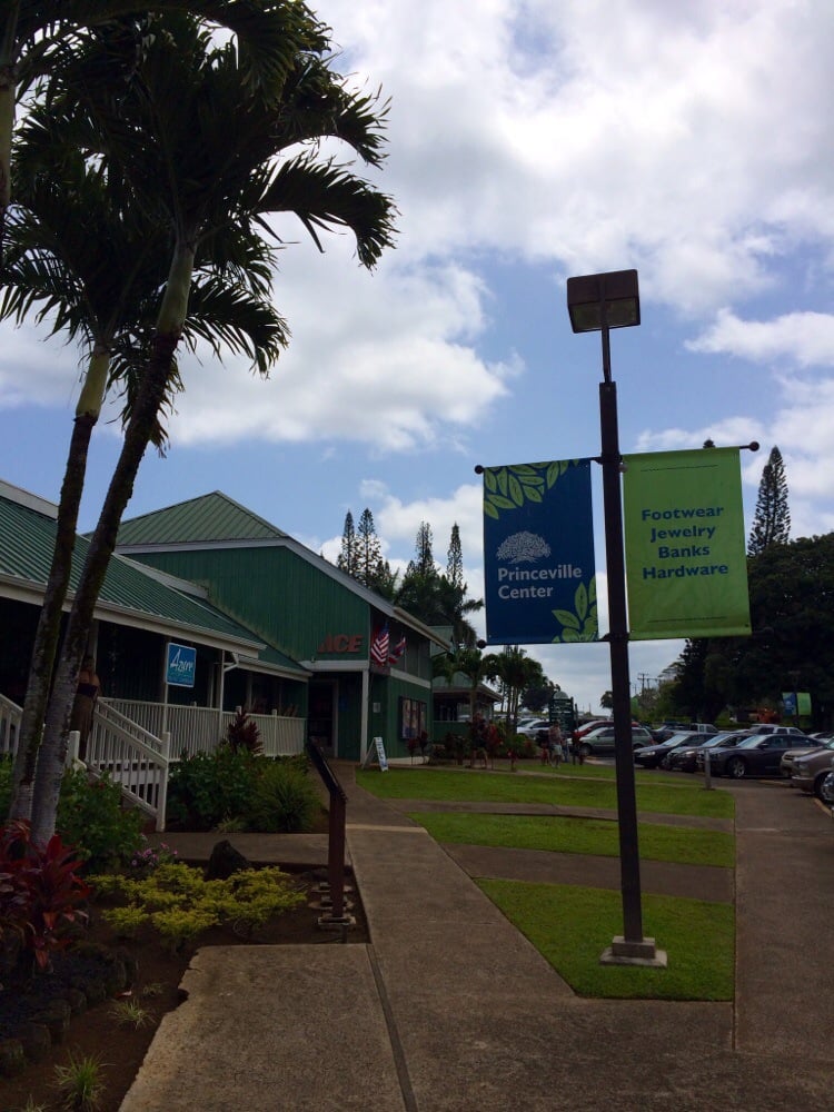 Princeville Center 26 Photos & 12 Reviews Shopping Centers 54280