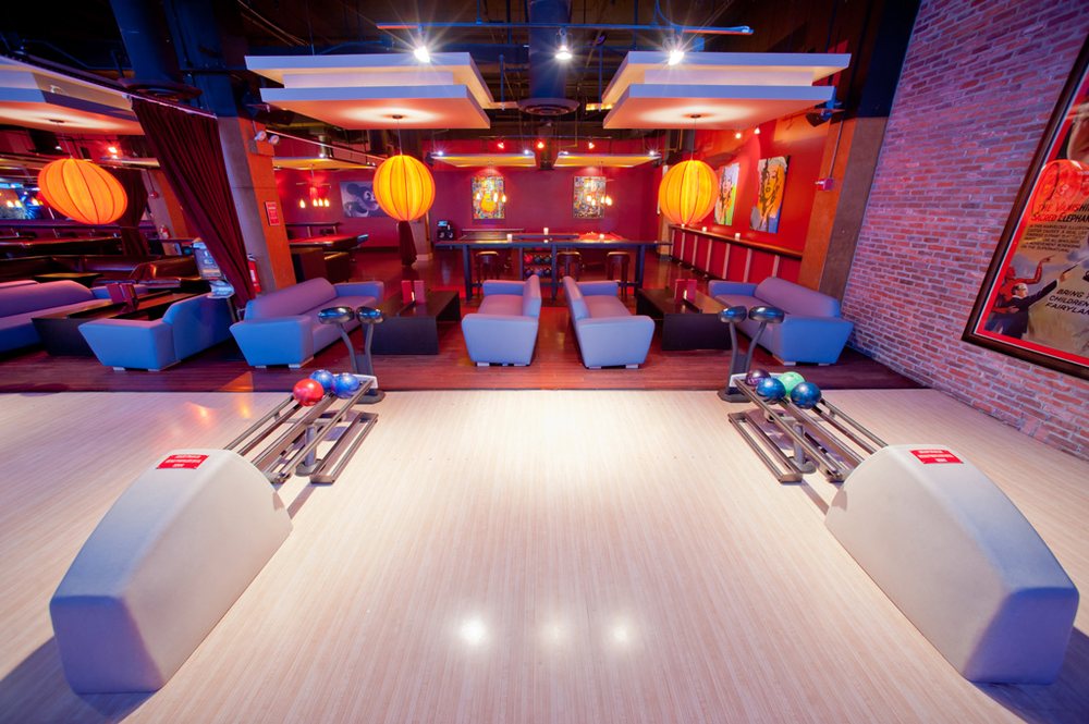 gay bars 42nd street gay football uk