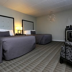 hotel royal oak 69 photos 33 reviews hotels 811 e 11 mile rd