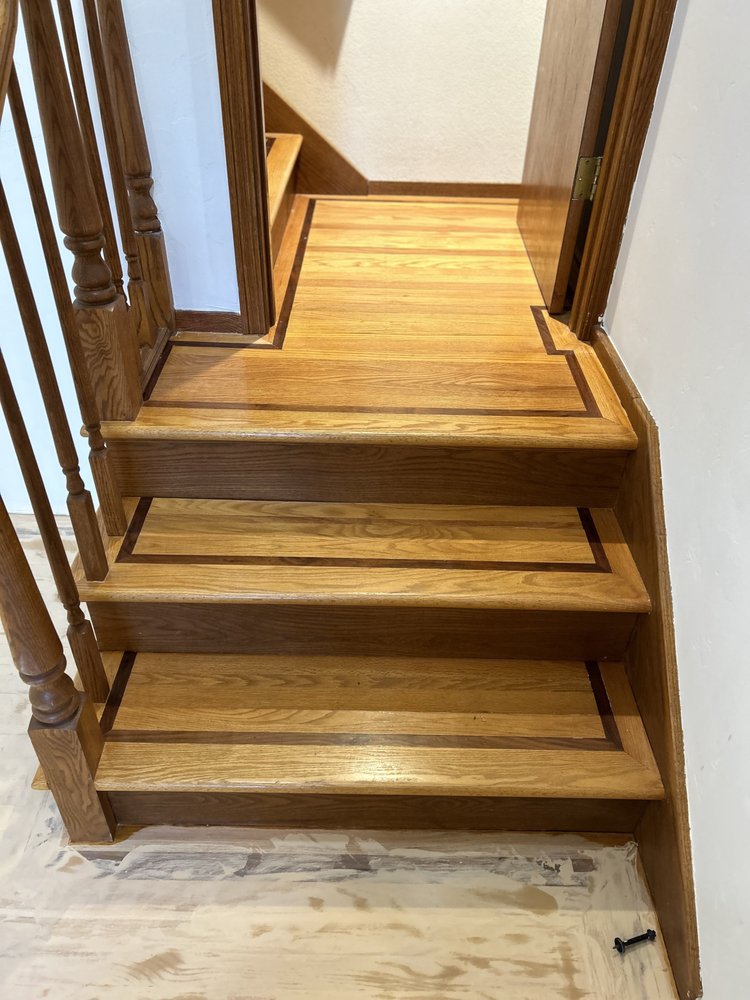 image of business Albertos Hardwood Floors
