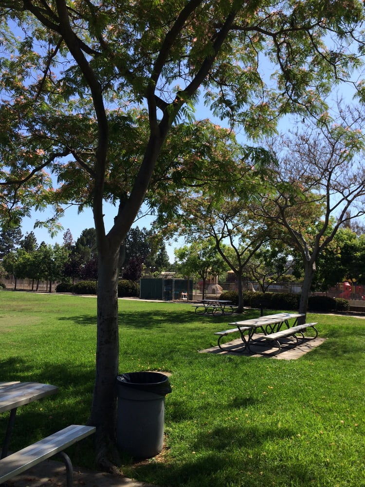 Glorietta Park 19 Photos & 14 Reviews Parks 2801 N Verdugo Rd