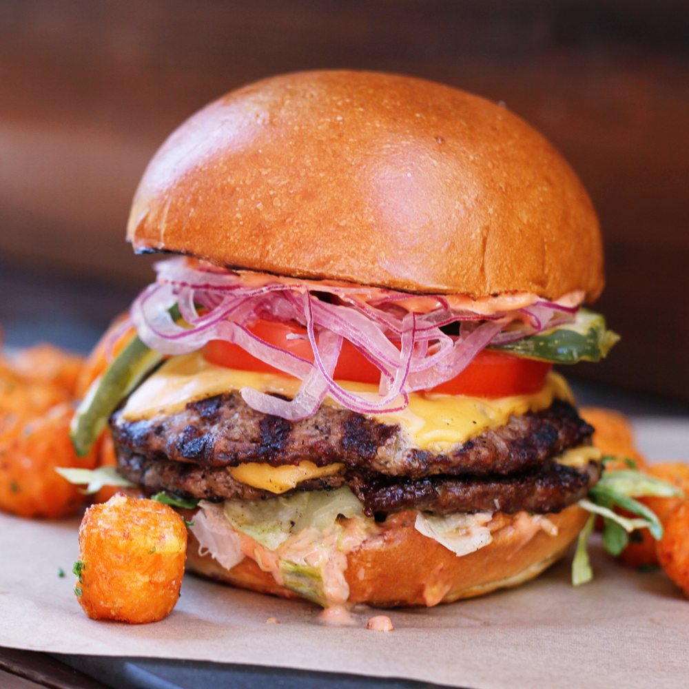 Lazy Dog Restaurant & Bar