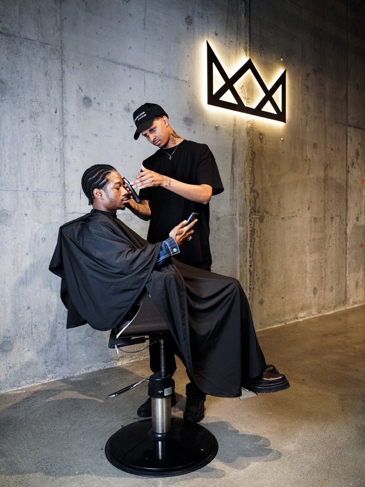 Throne Barbershop