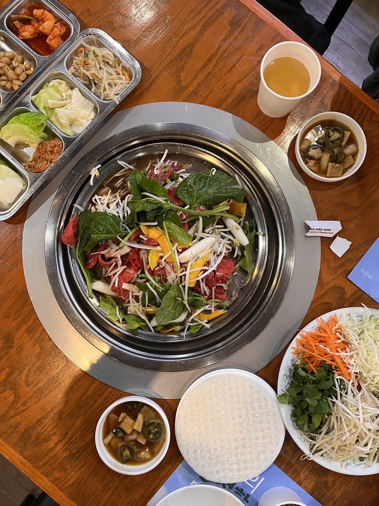 Hwang Hae Do Korean BBQ, Los Angeles Roadtrippers