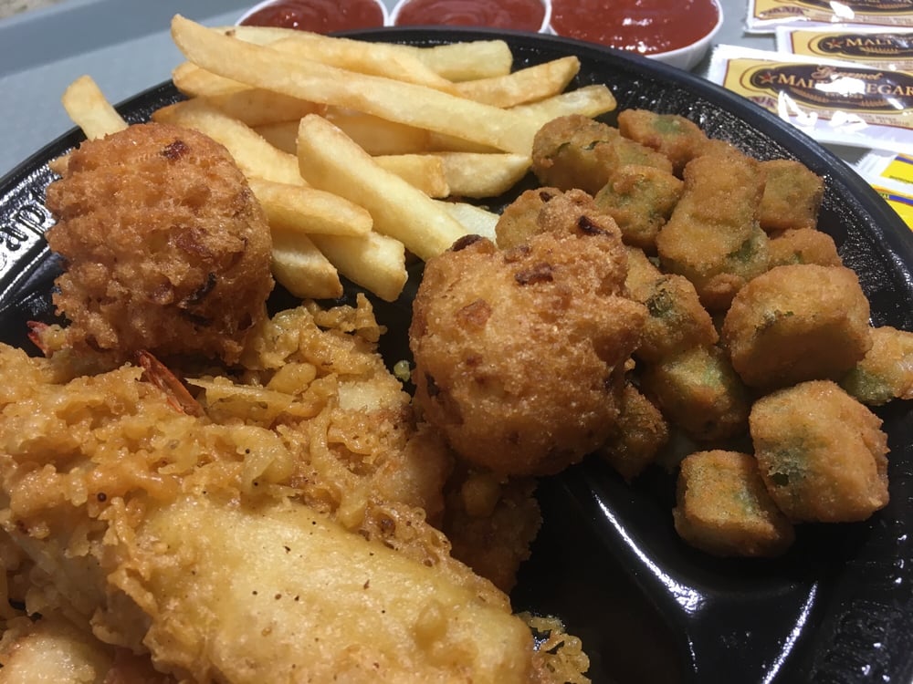Captain D’s Seafood Seafood 2227 Airline Dr, Bossier City, LA