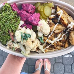 Foto zu Sababa - San Francisco, CA, Vereinigte Staaten. My hummus chicken bowl