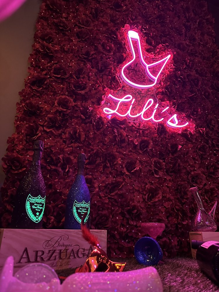 Lili’s Mediterranean Food, Coral Gables Roadtrippers