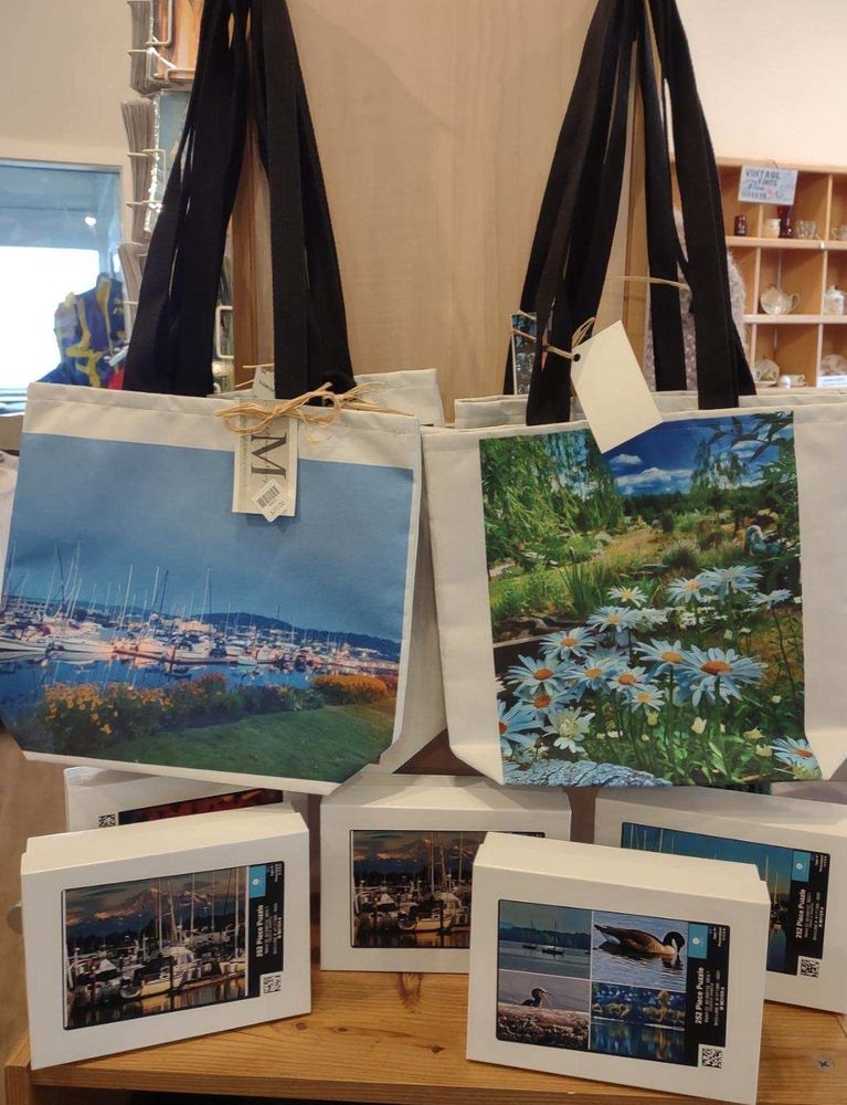 Semiahmoo Marina Store/Cafe