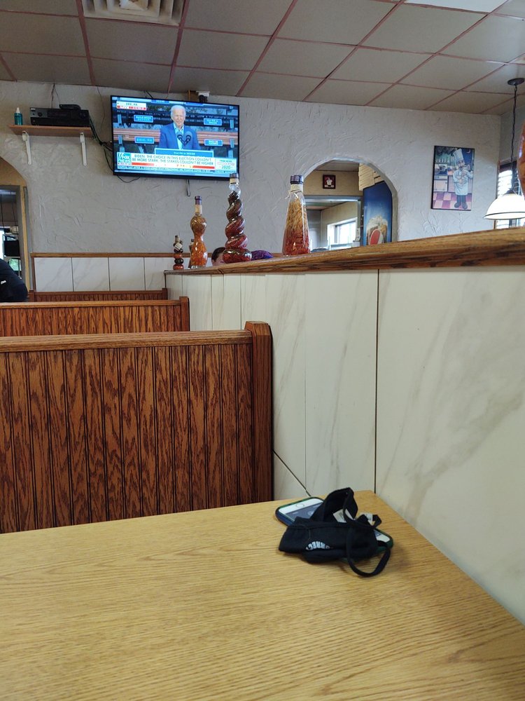Pat & Carla's Italian Eatery
