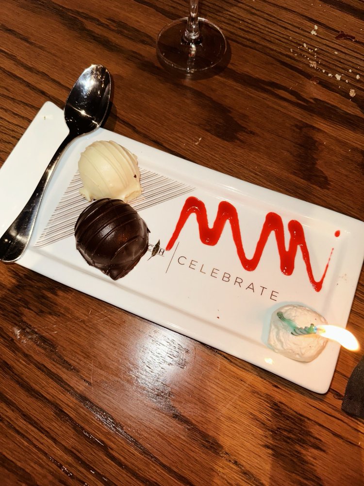 Cooper's Hawk Winery & Restaurant- Fort Myers