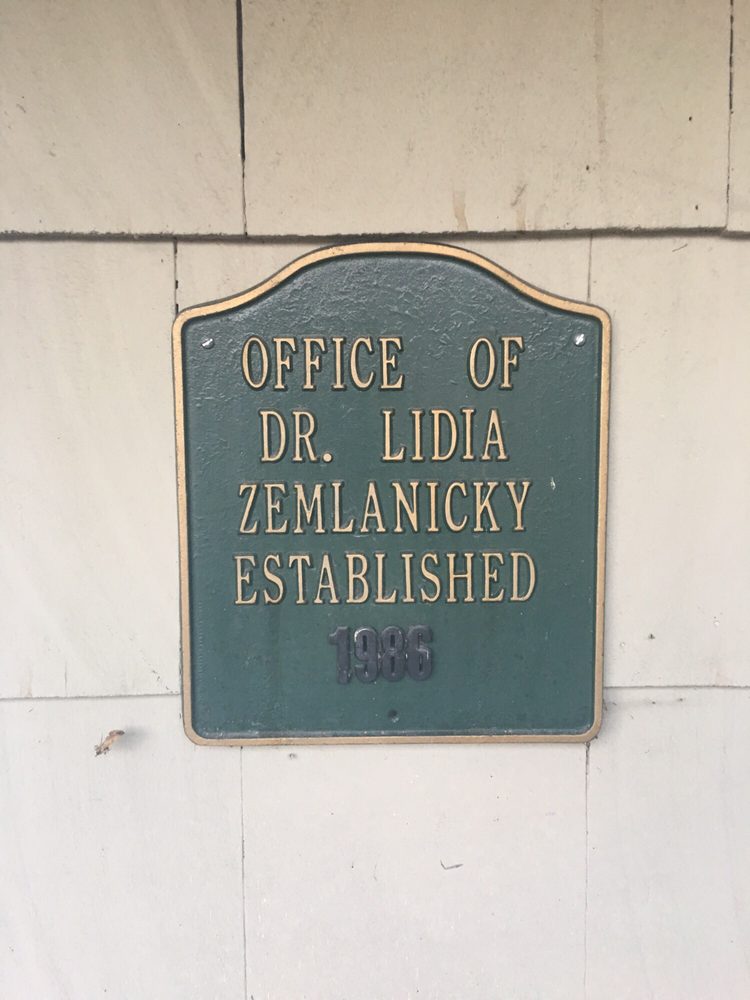 image of business Zemlanicky Lidia DMD