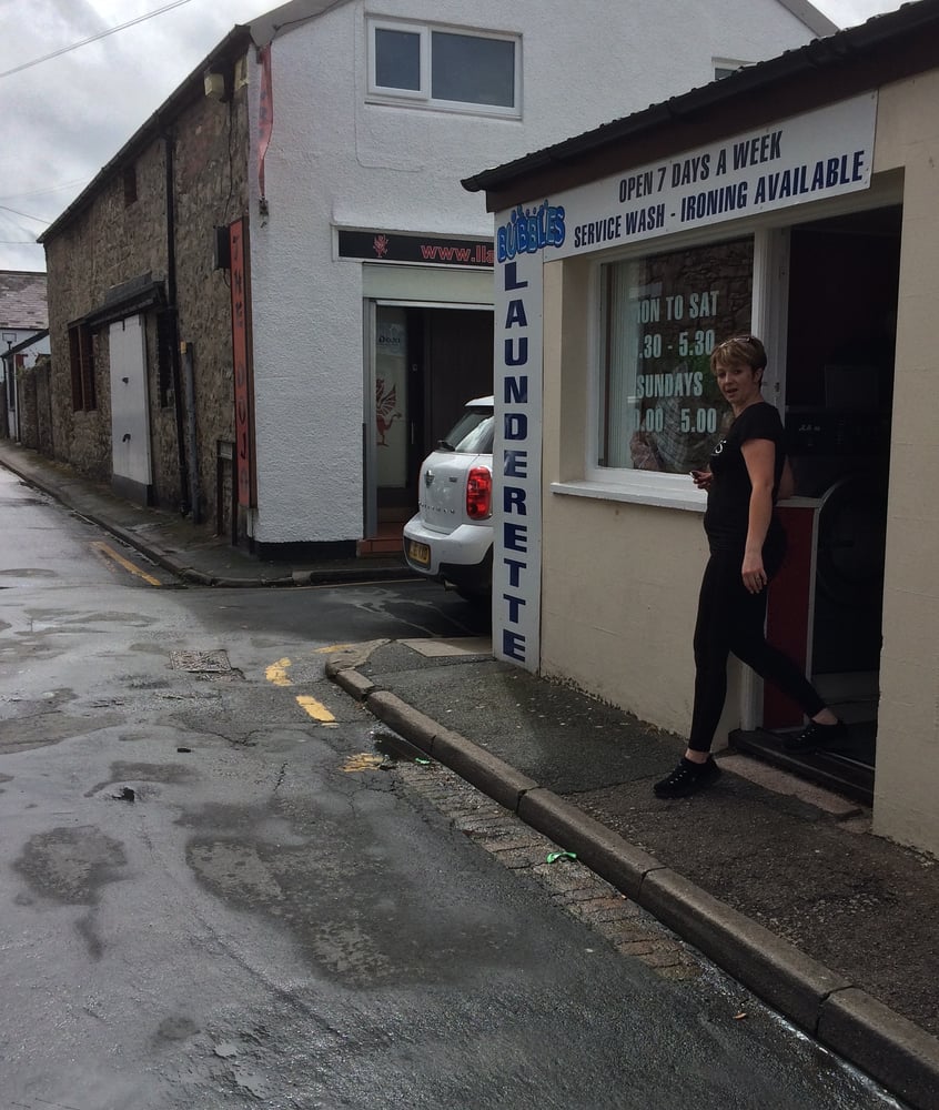 Bubbles Launderette Laundromat 25 Brookes Street, Llandudno, Conwy