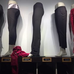 lululemon athletica 28 photos 179 reviews sports wear 1210