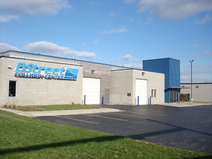 B Street Collision Center - Downtown Omaha