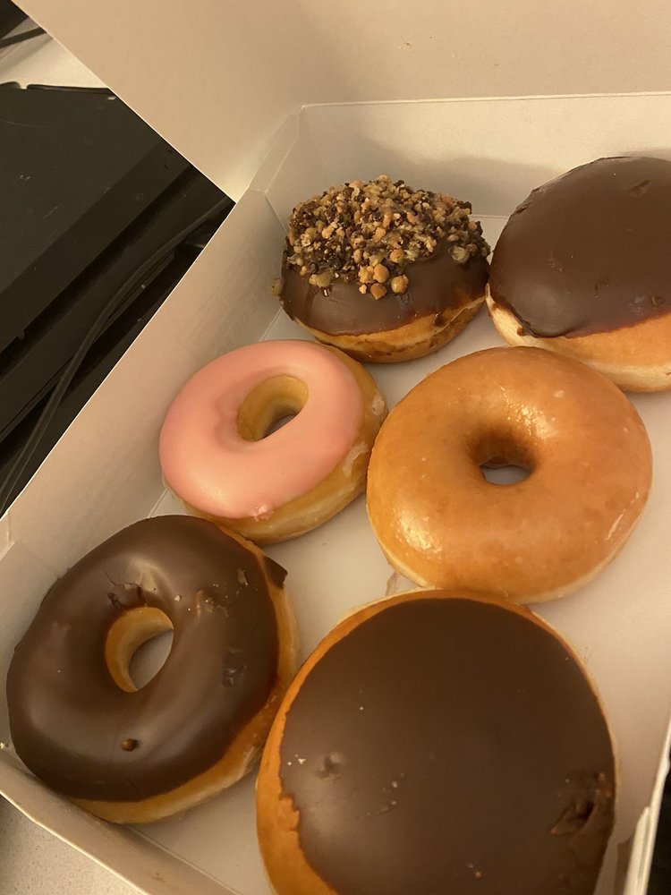 Krispy Kreme Café