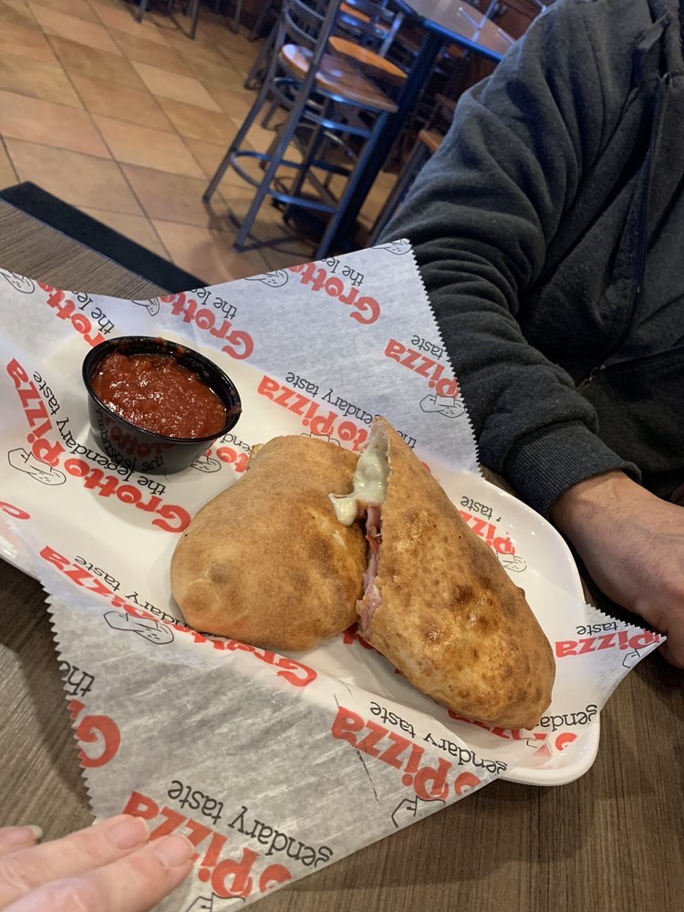 Grotto Pizza - Camden