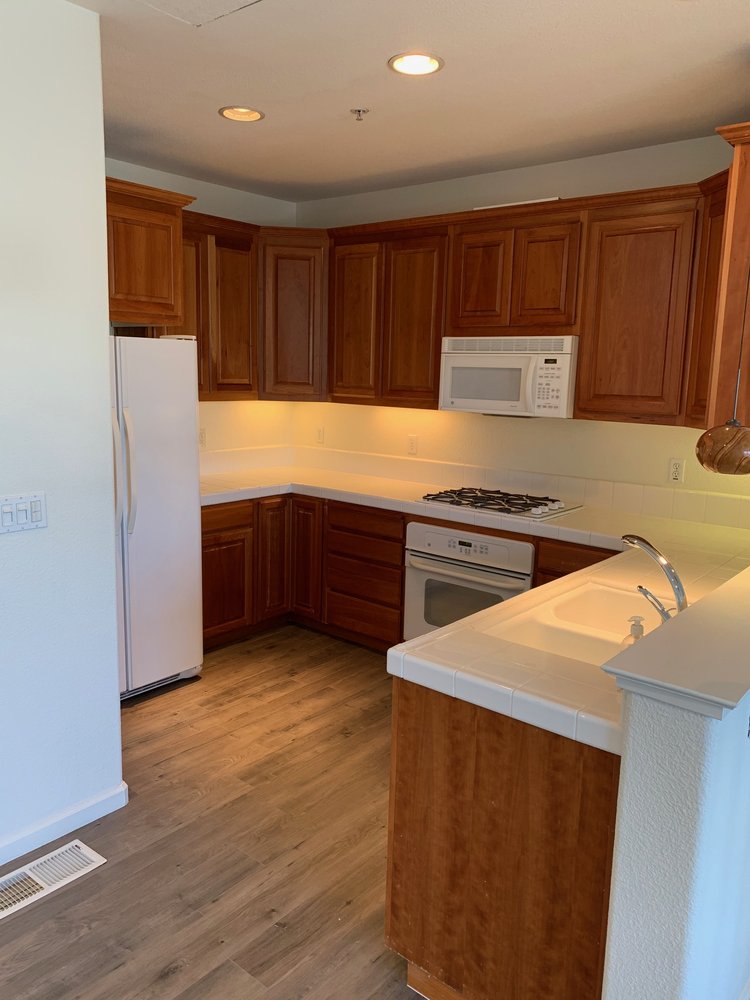 image of business Davis Pro Builders