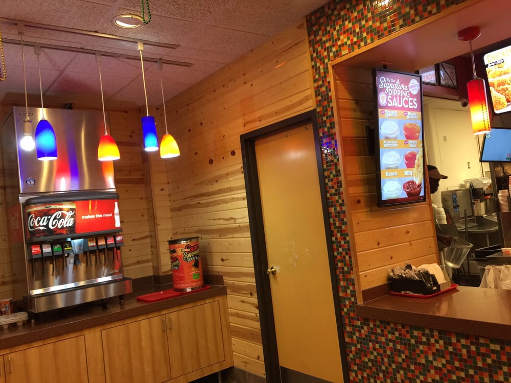 Popeyes Louisiana Kitchen 20 Photos & 24 Reviews Fast Food 4209 W