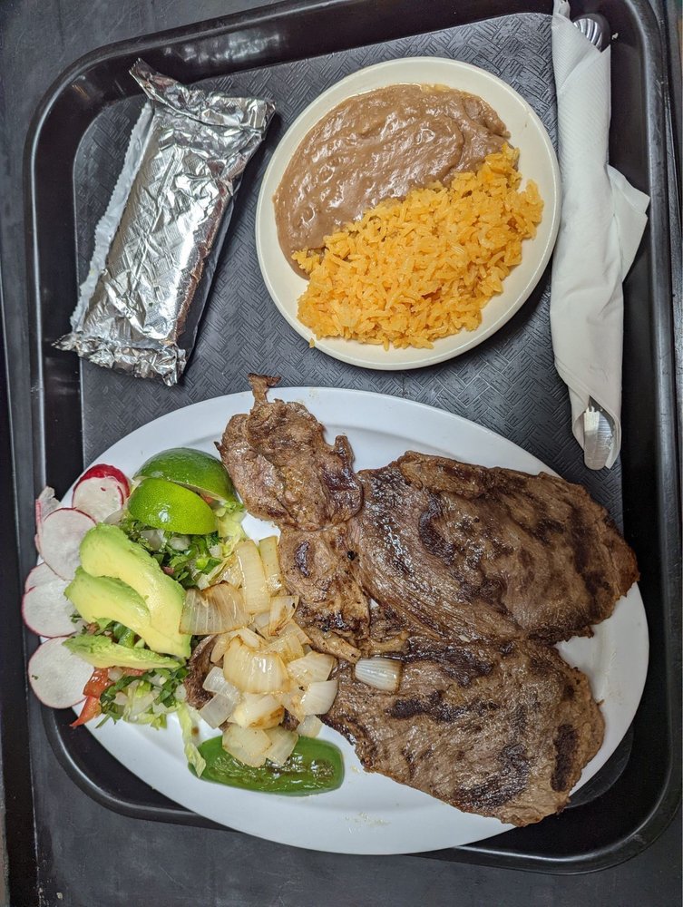 Taqueria Tres Hermanos 