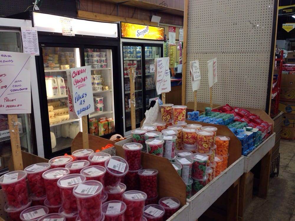 Ginzy’s Bargain Warehouse Discount Store 2176 Seneca St, South