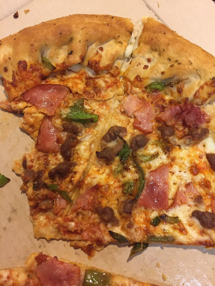 Pizza Hut 11 Photos & 14 Reviews Pizza 120 Circle Way St, Lake