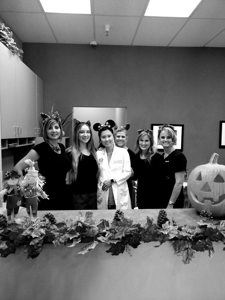 image of business James R. Lloyd, DDS & Jennifer Jung Choi, DDS