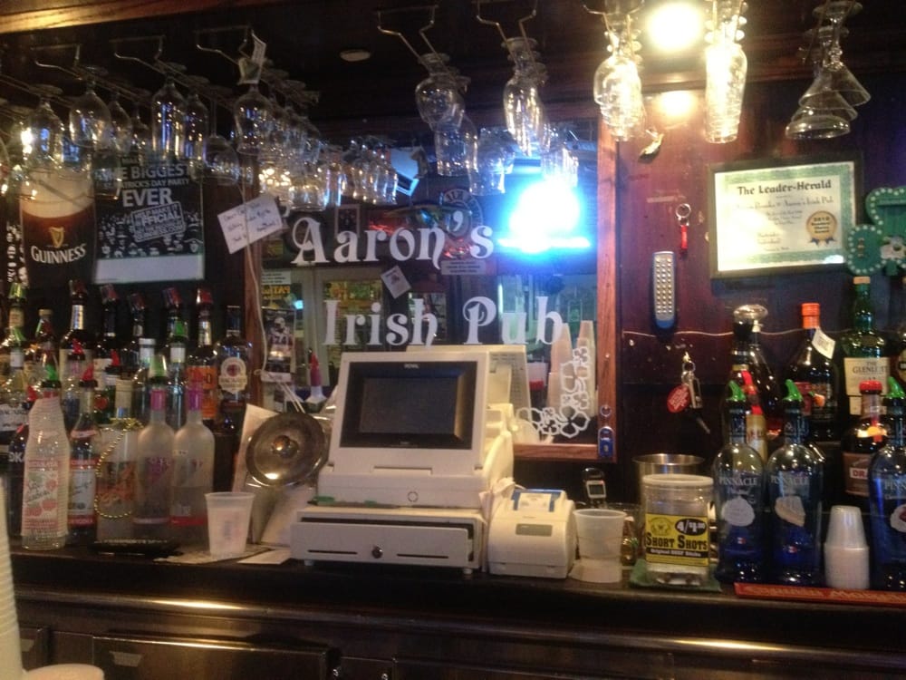 Aaron's Irish Pub