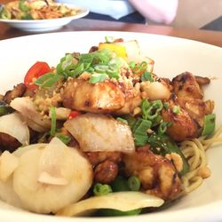 E Closed 154 Photos 221 Reviews Chinese 3282 N Photo Of E Manhattan Beach Ca United States Noodle Dish I Got