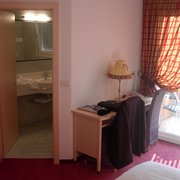 Hotel Hanny Hotels St Peter 4 Bolzano Italy Phone Number Yelp Terre Hanny Photo Of Hotel Bolzano Italy Zimmeransicht