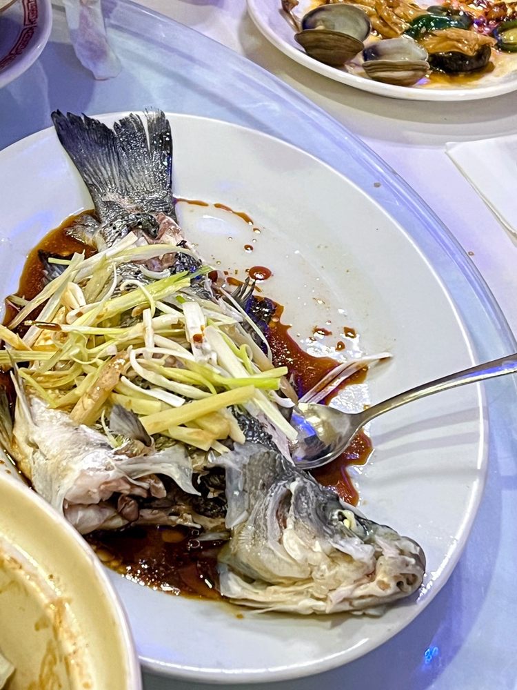 Tai Lake Restaurant