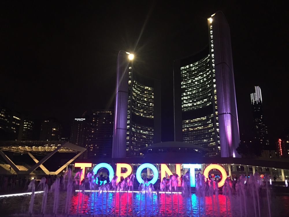 Restaurants Near Nathan Phillips Square Restaurants Near Nathan Phillips Square