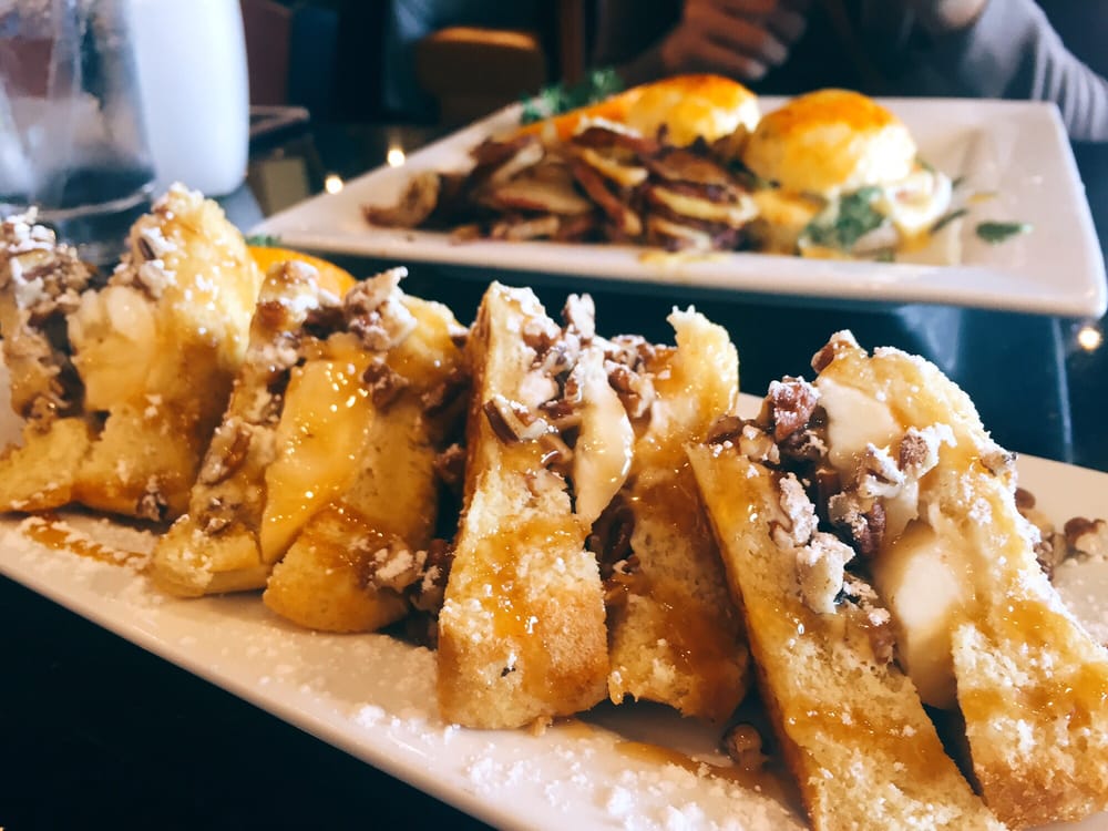 Banana nut stuffed French toast - Yelp