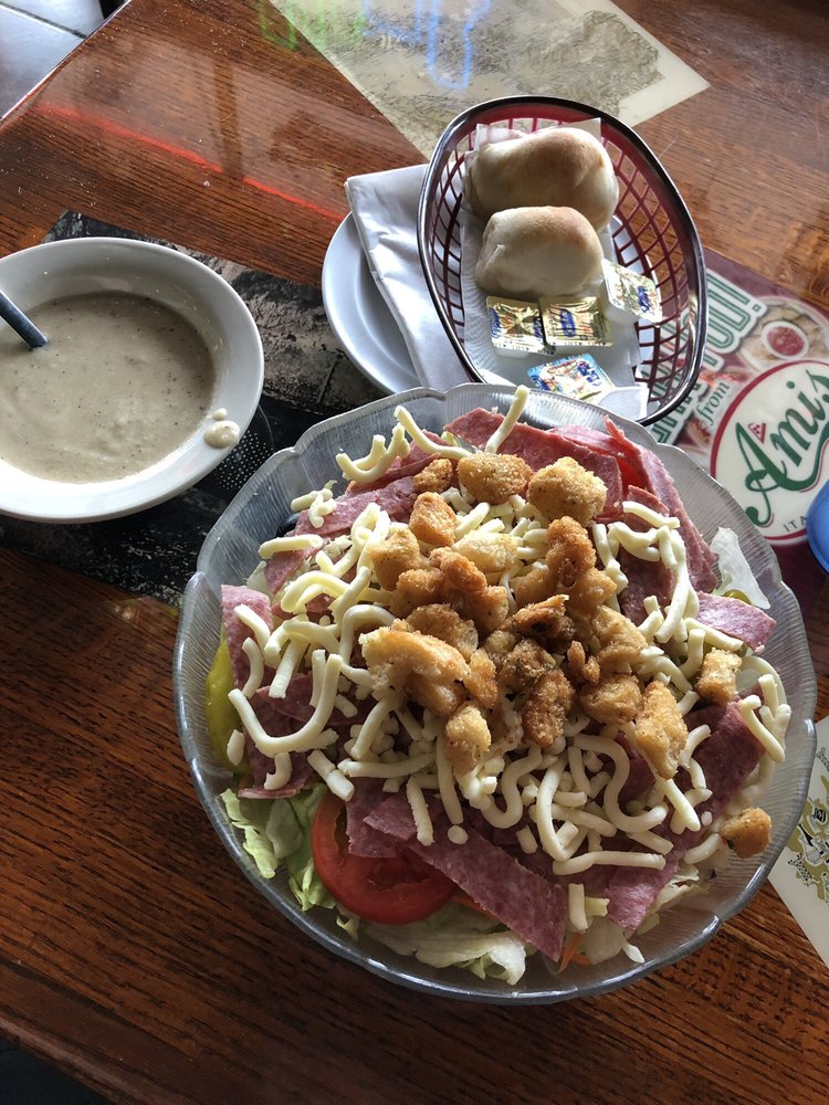 A'mis Italian Restaurant