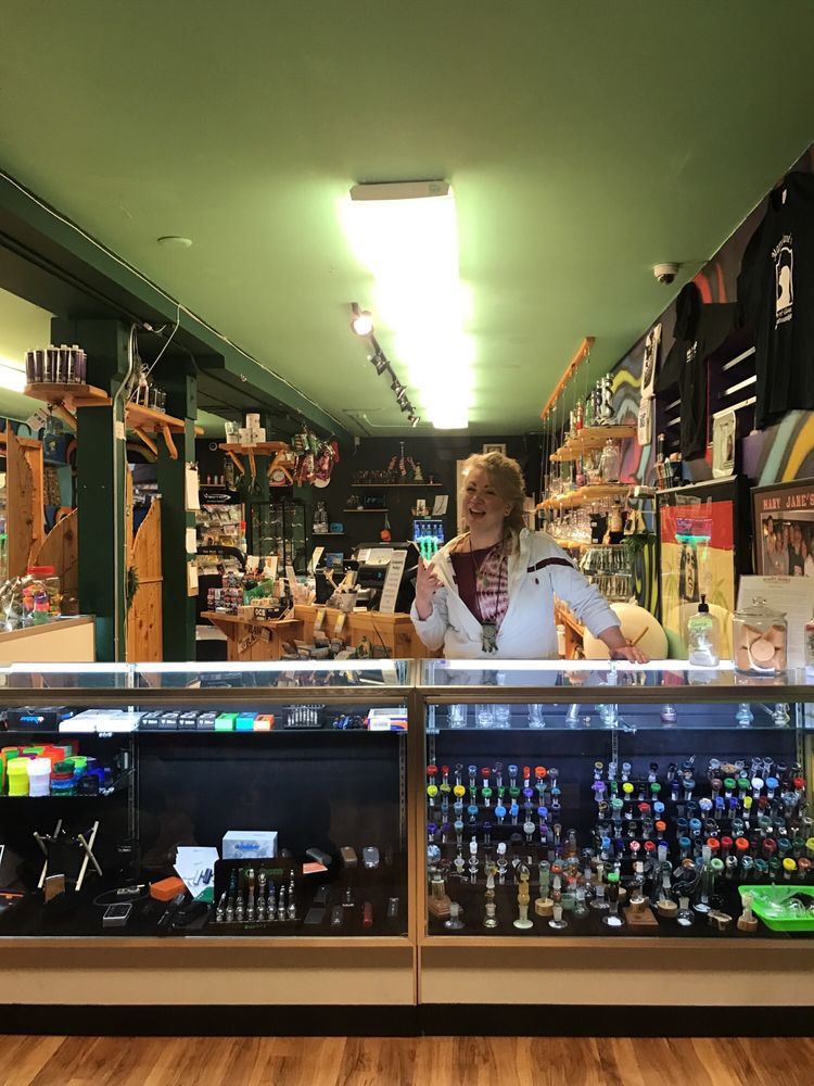Mary Jane’s House of Glass 32 Reviews Tobacco Shops 1425 NW 23rd Ave, Northwest, Portland