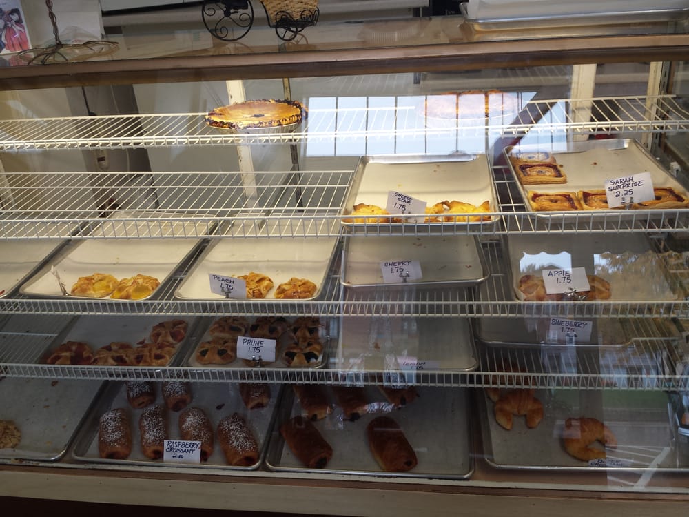 La Brioche French Bakery 18 Reviews Bakeries 29 West Main St