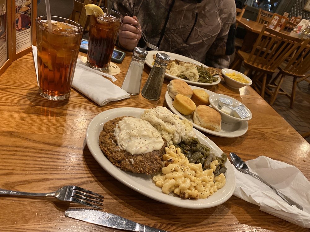 Cracker Barrel Old Country Store