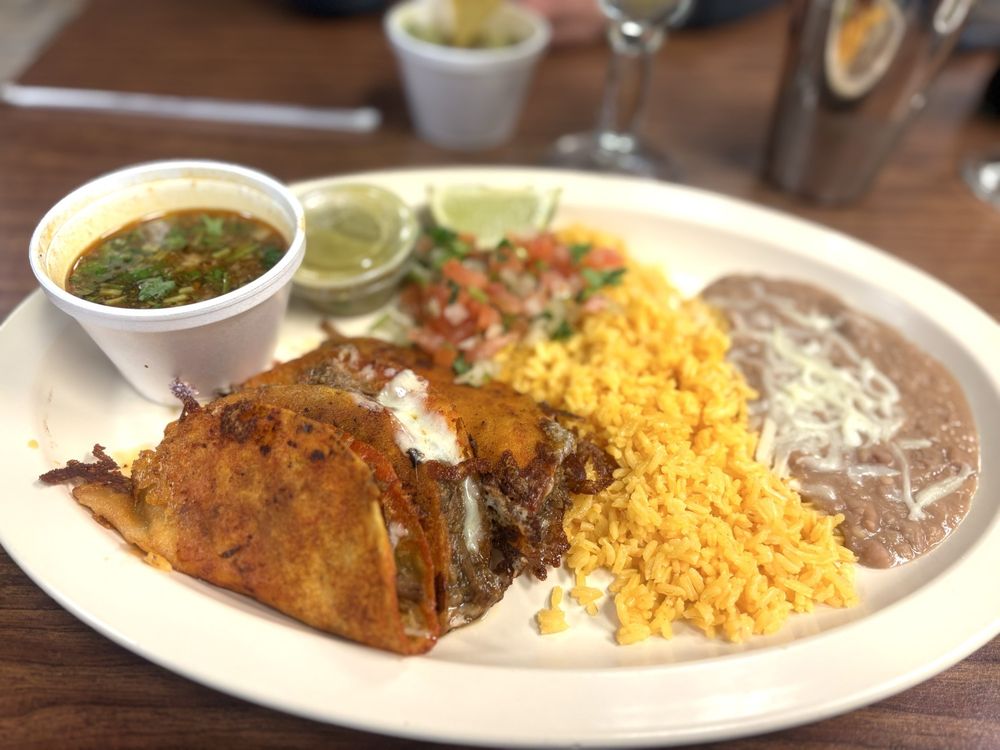 Taqueria Montano's Mexican Food Image