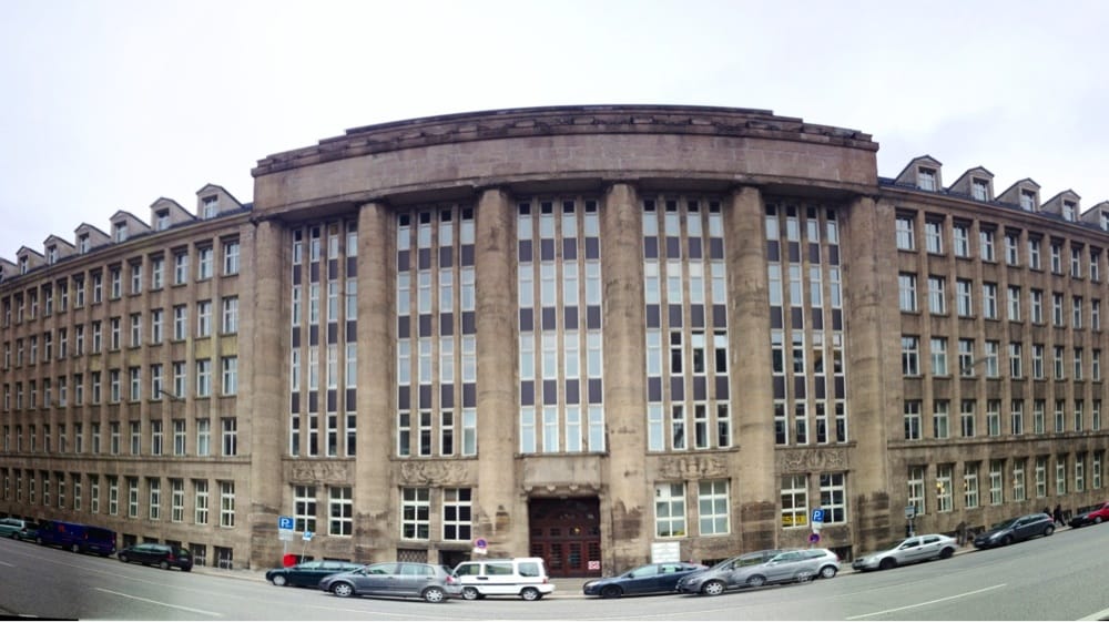 Finanzamt Hamburg-Hansa - Tax Office - Steinstr. 10, Altstadt, Hamburg ...