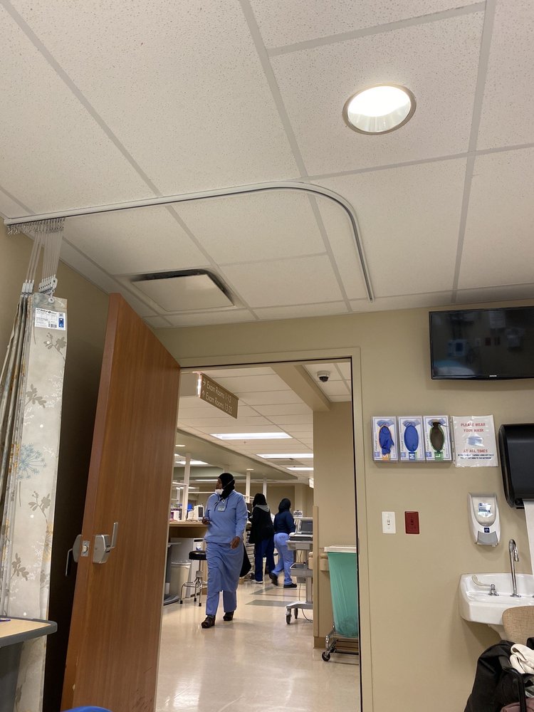 Chestnut Hill Hospital