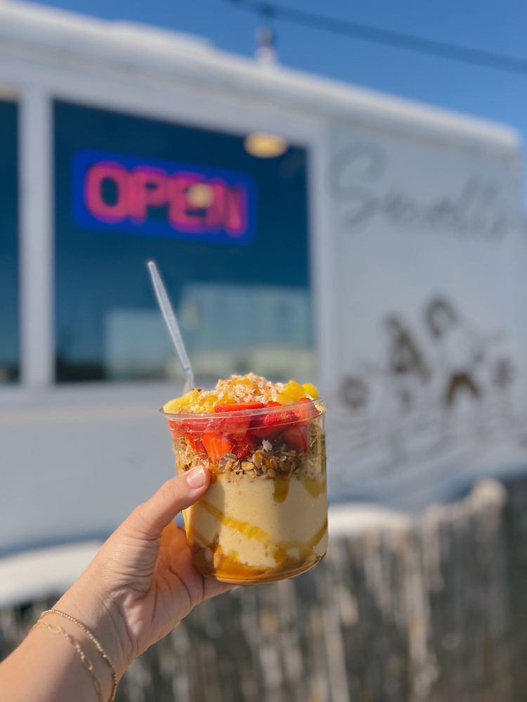 Smalls Acai Bowls
