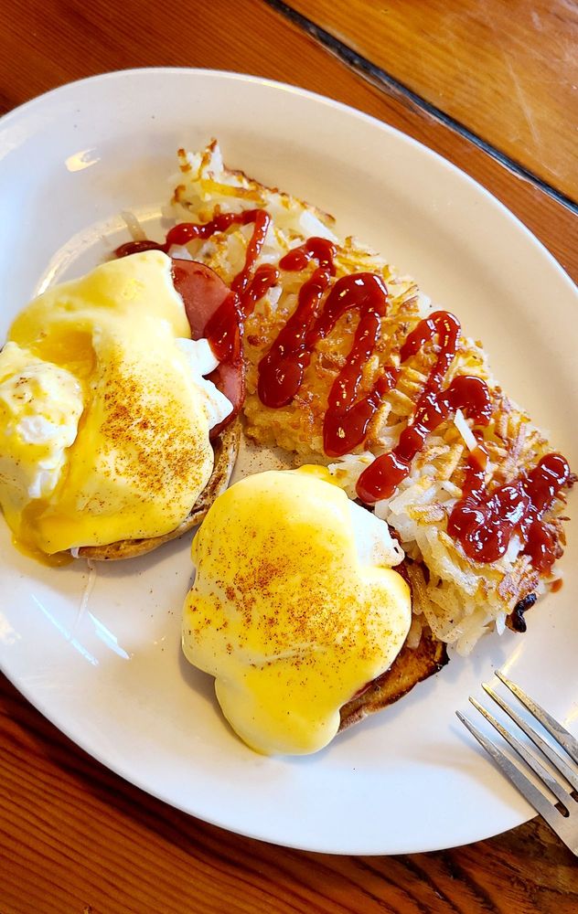 The Alpine Diner & Bar