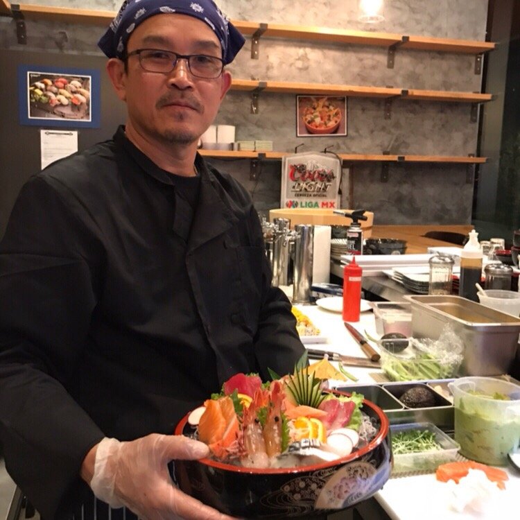 saima thai sushi order food online 61 photos 37 reviews arthit c c