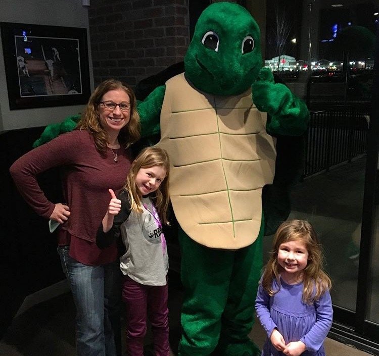 The Greene Turtle 181 Photos & 211 Reviews Sports Bars 211 Main St, North Brunswick, NJ