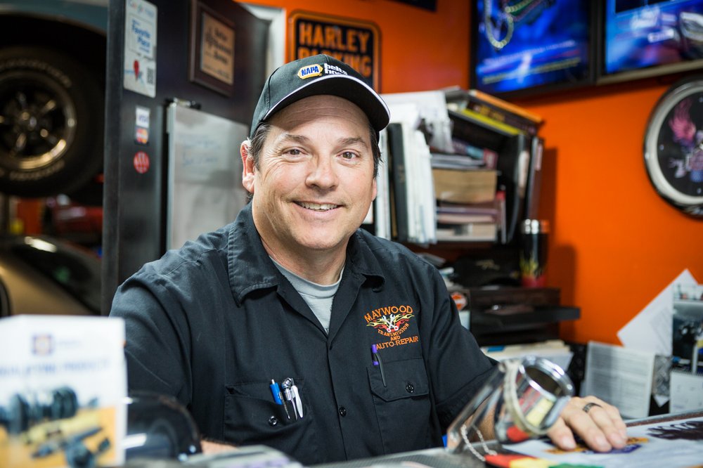 Maywood Auto Repair 10 Photos Auto Repair 11409 E Truman Rd