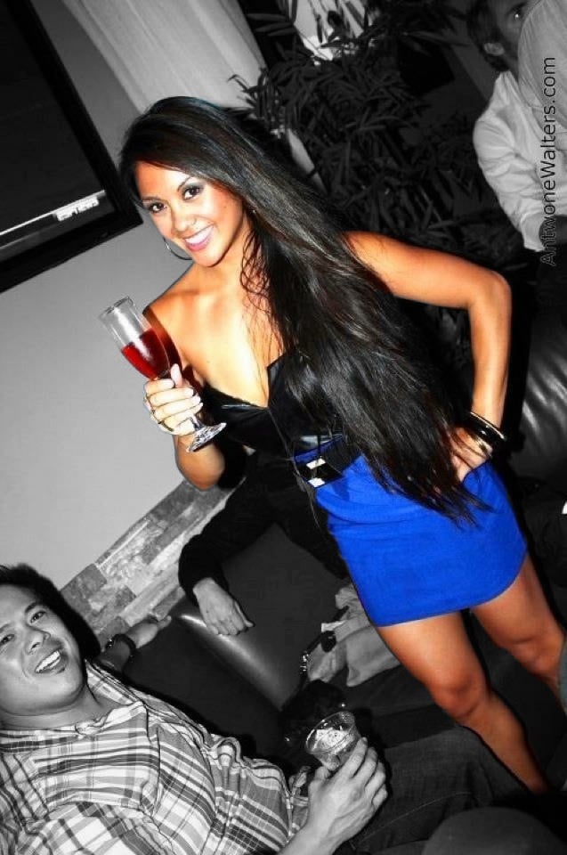 Sheena hermosa Sheena hermosa